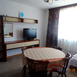 dom-lazarovi-apartament-1b