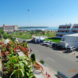 dom-lazarovi-apartament-2b